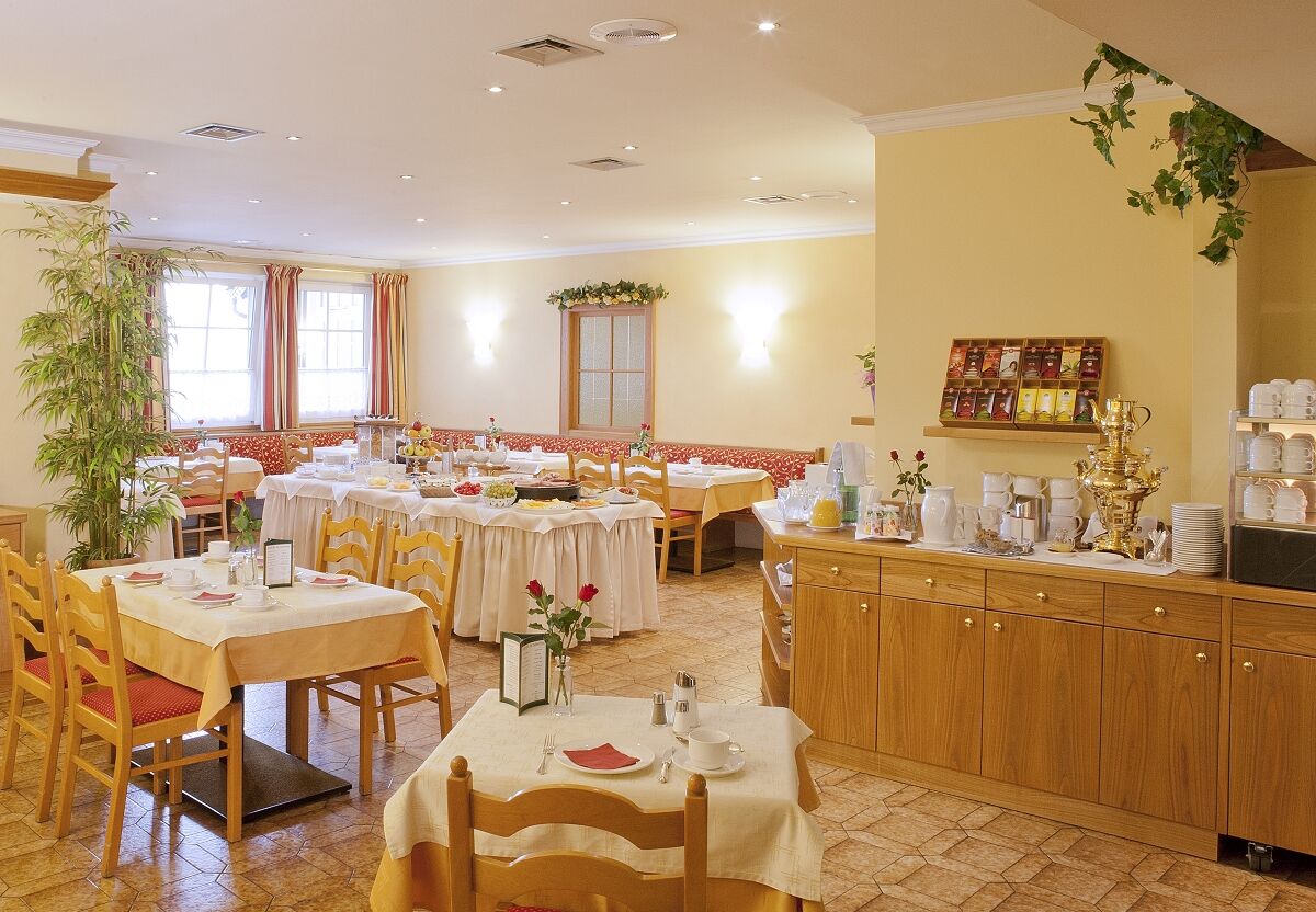 Hotel Leitnerbrau Мондзее Екстериор снимка