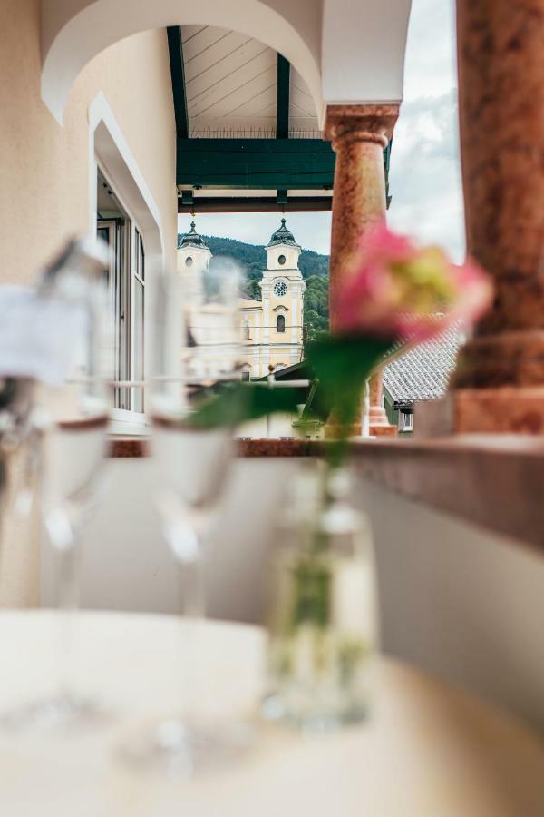 Hotel Leitnerbrau Мондзее Екстериор снимка